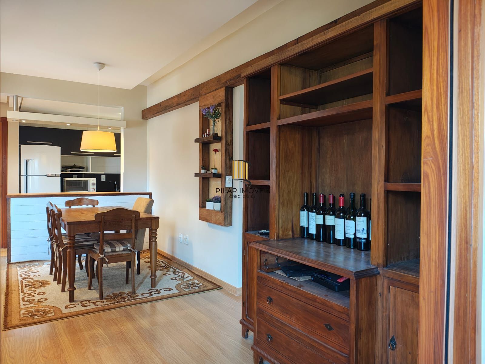 Apartamento Av Guaporé, 2 dormitórios, 2 vagas, churrasqueira