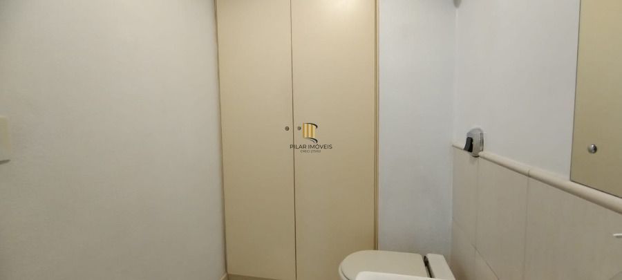 Sala Comercial 1 dormitório no bairro Floresta