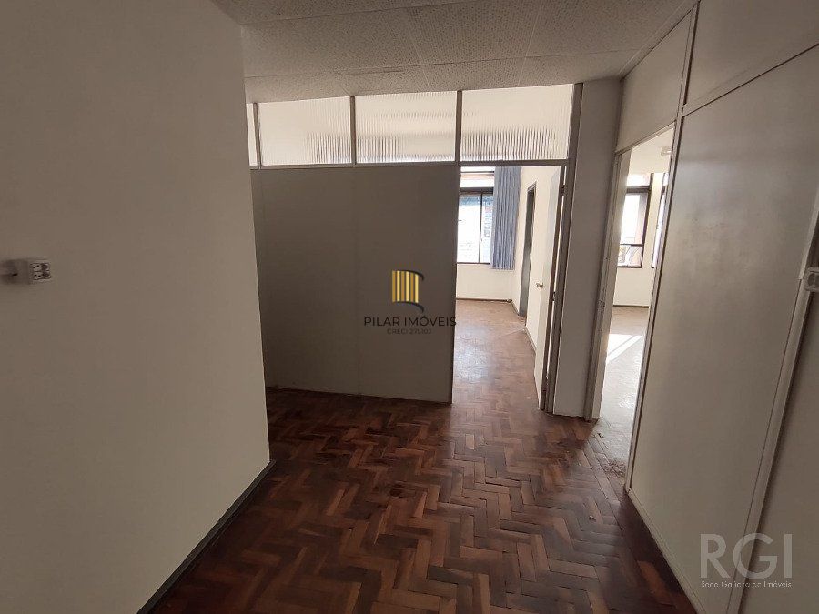 Conjunto/Sala para Venda - 61m², 0 dormitórios, Centro Histórico
