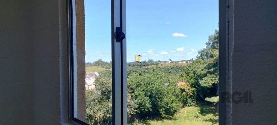 Apartamento 2 dormitórios no bairro Lomba do Pinheiro