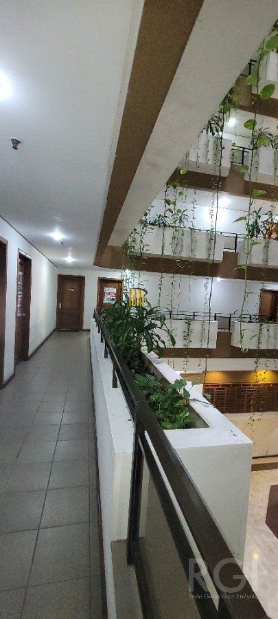 Conjunto/Sala para Venda - 43m², 0 dormitórios, Moinhos De Vento