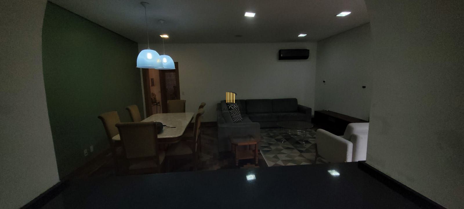 Casa 4 quartos reformada na Rua Andre Poente, residencial com potencial para comercial Próximo Hospital Moinhos de Vento