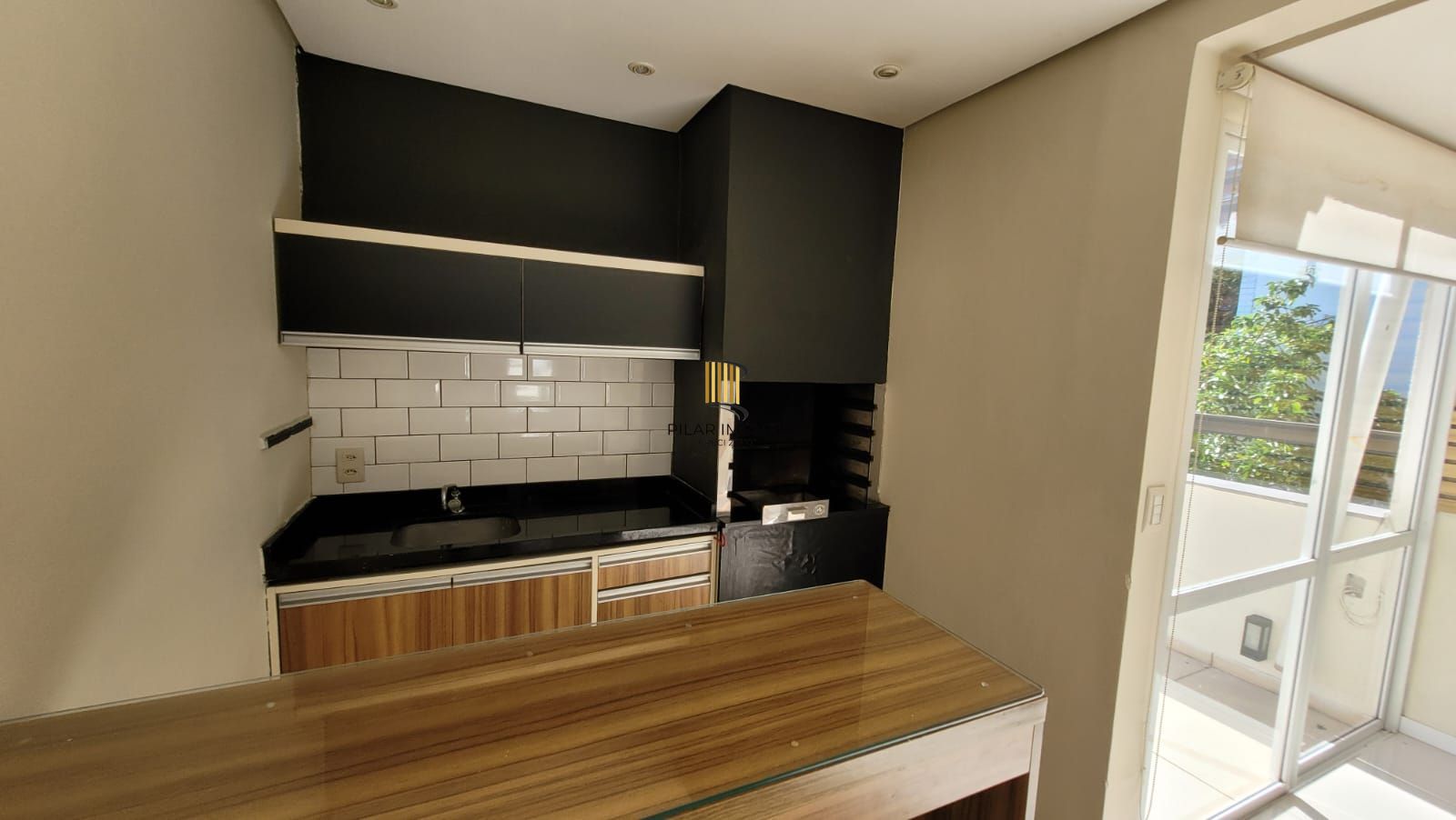 VENDA COBERTURA NO MONT SERRAT 2 DORM com 94m² privativos