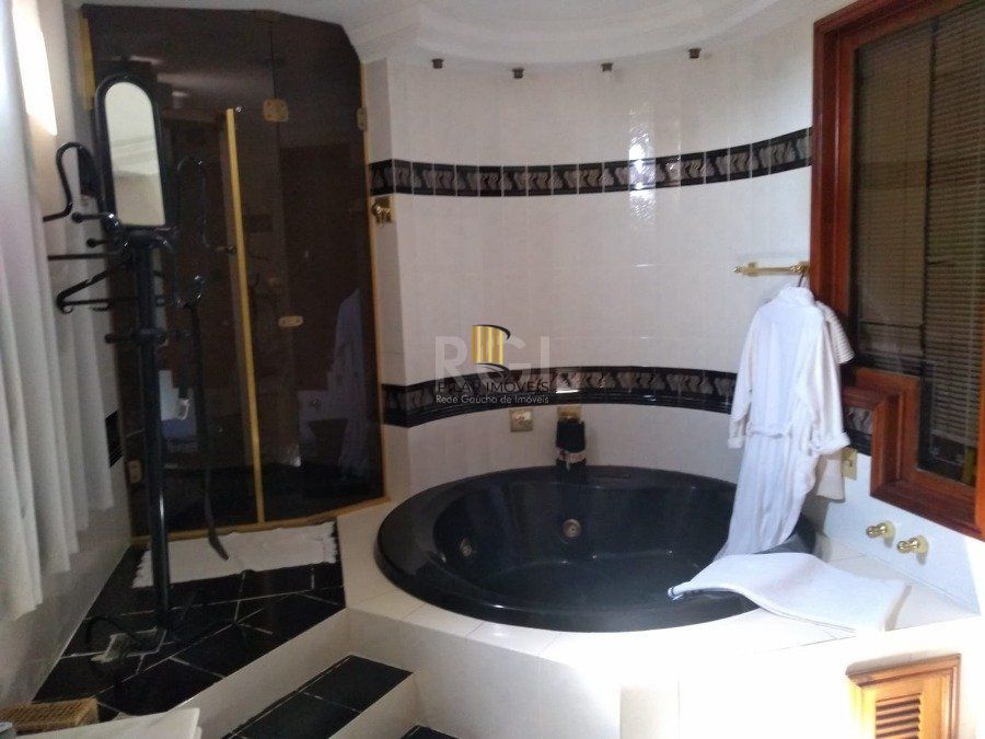 Casa Condominio para Venda - 555.15m², 5 dormitórios, sendo 1 suites, 2 vagas - Tristeza