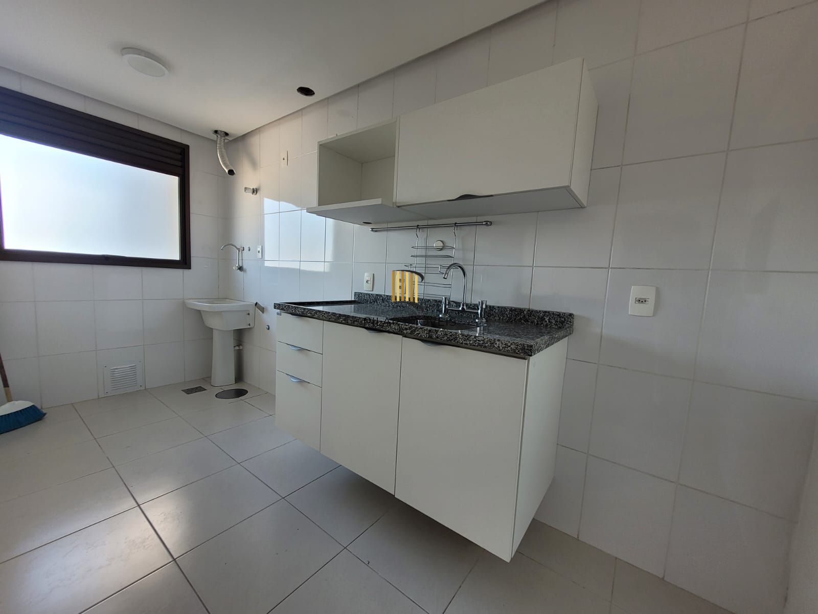 Apartamento 3 Dormitório(s) Bairro Santa Maria Goretti