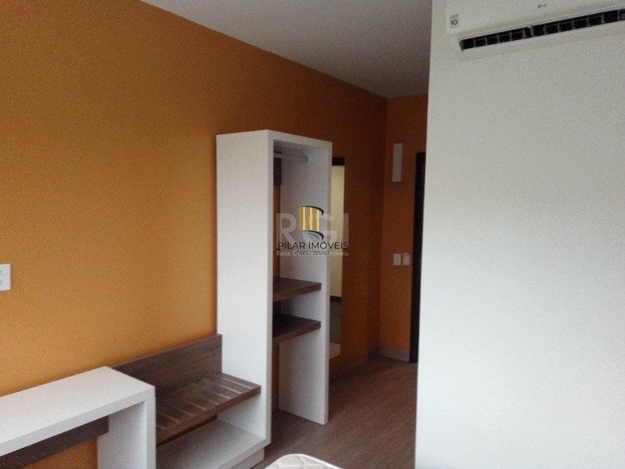 Apartamento para Venda - 25m², 1 dormitório, 1 vaga - Colina