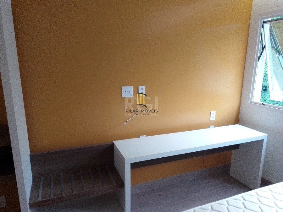 Apartamento para Venda - 25m², 1 dormitório, 1 vaga - Colina