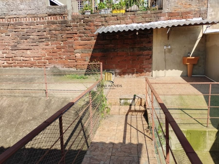 Casa 3 dormitórios no bairro Jardim Sabará
