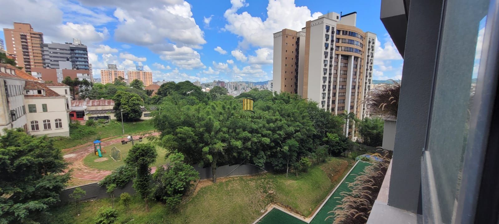 Apartamento para Venda, 3  suites, 3 vagas , 143.23m² privativos,  Lareira e Churrasqueira - INFRA COMPLETA  Rio Branco Porto Alegre RS