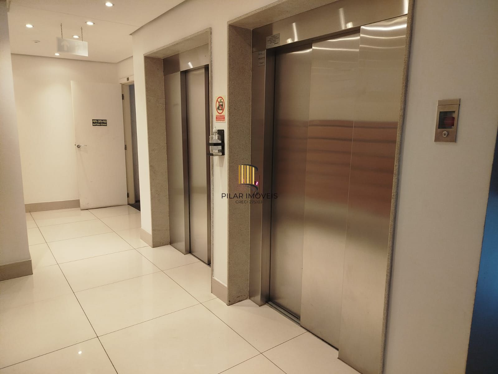 BLACK FRIDAY - Ótimo apartamento de 1 dormitório perto do Parcão, com elevador e vaga coberta. Prédio com academia, lavanderia e salão de festas.