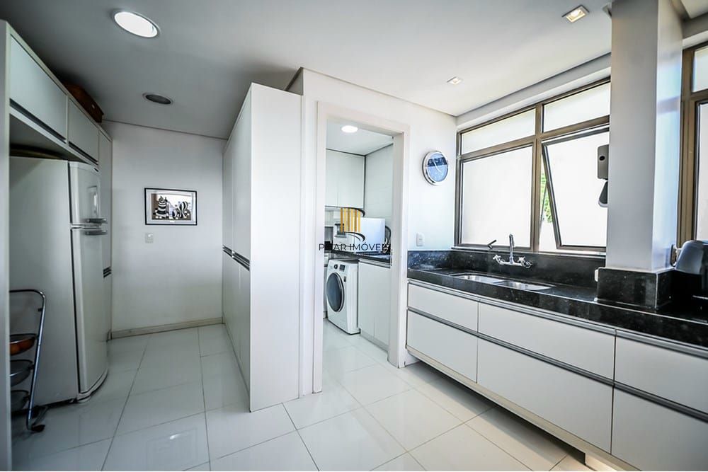 Lindo apto. de frente, no bairro Higienópolis, com 150,34 m2 de área privativa, semimobiliado