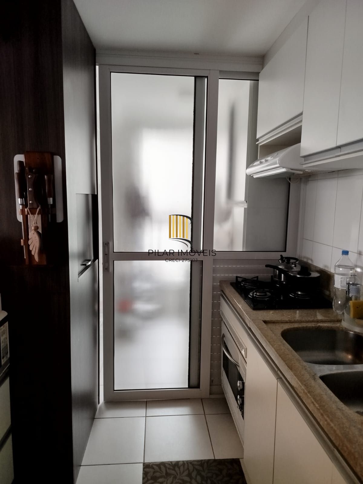 Apartamento Venda  03 dormitórios, transformado em 2 com living extendido.