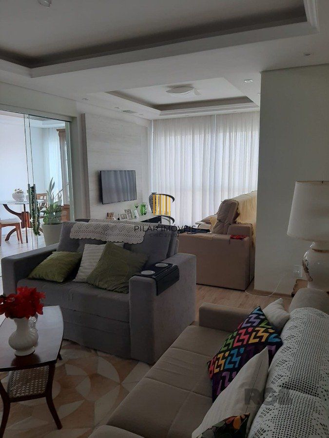 Apartamento 6 Dormitório(s) Bairro Rio Branco