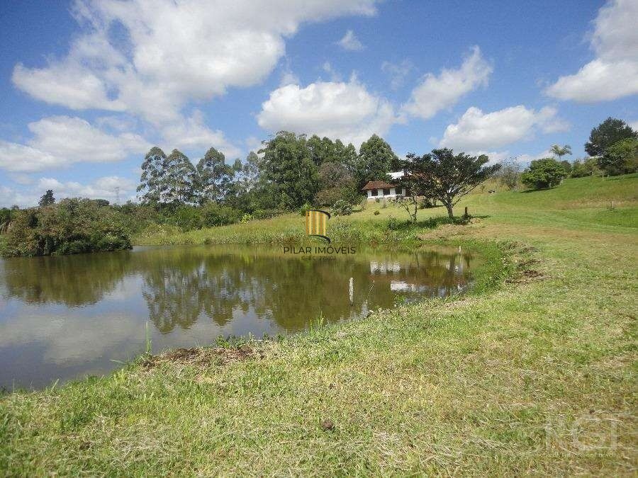Sítio para Venda - 800m², 3 dormitórios, sendo 1 suites, 4 vagas - Estalagem
