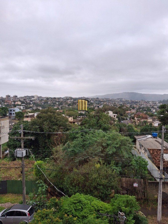 Apartamento 2 dormitórios no bairro Lomba do Pinheiro