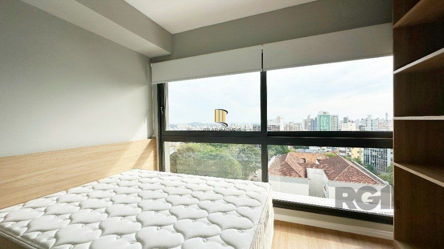 Apartamento para Venda - 29m², 1 quarto, 1 vaga - Petrópolis