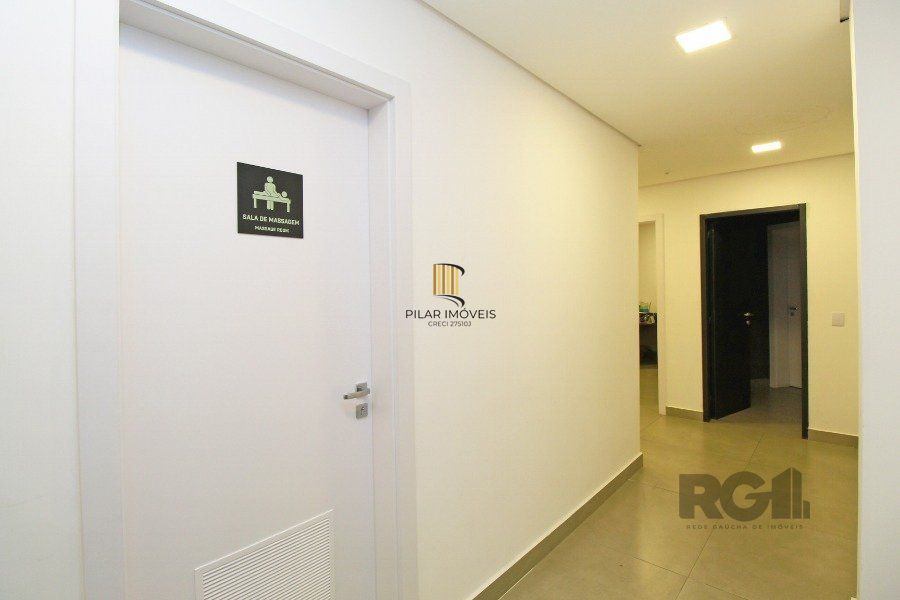 Apartamento para Venda - 29m², 1 quarto, 1 vaga - Petrópolis