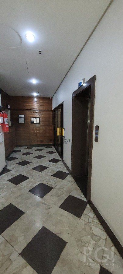 Conjunto/Sala para Venda - 43m², 0 dormitórios, Moinhos De Vento