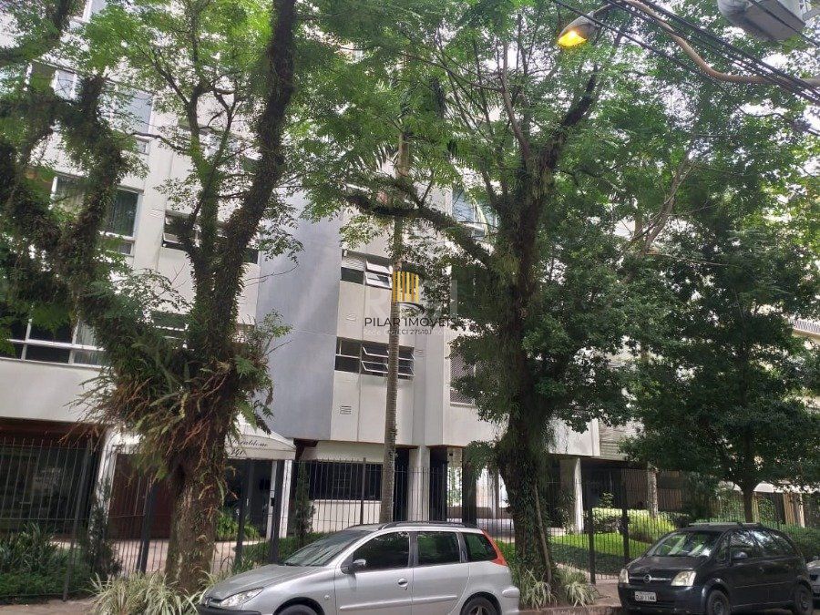 Apartamento para Venda - 130m², 3 dormitórios, sendo 1 suites, 2 vagas - Moinhos de Vento