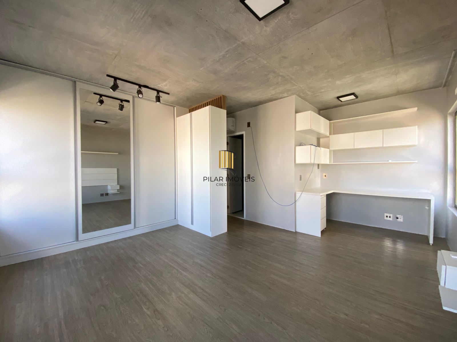 LINDO APARTAMENTO DE 01 DORMITORIO, COM 69,37M², 1 VAGA, NO BAIRRO PETRÓPOLIS – PORTO ALEGRE.