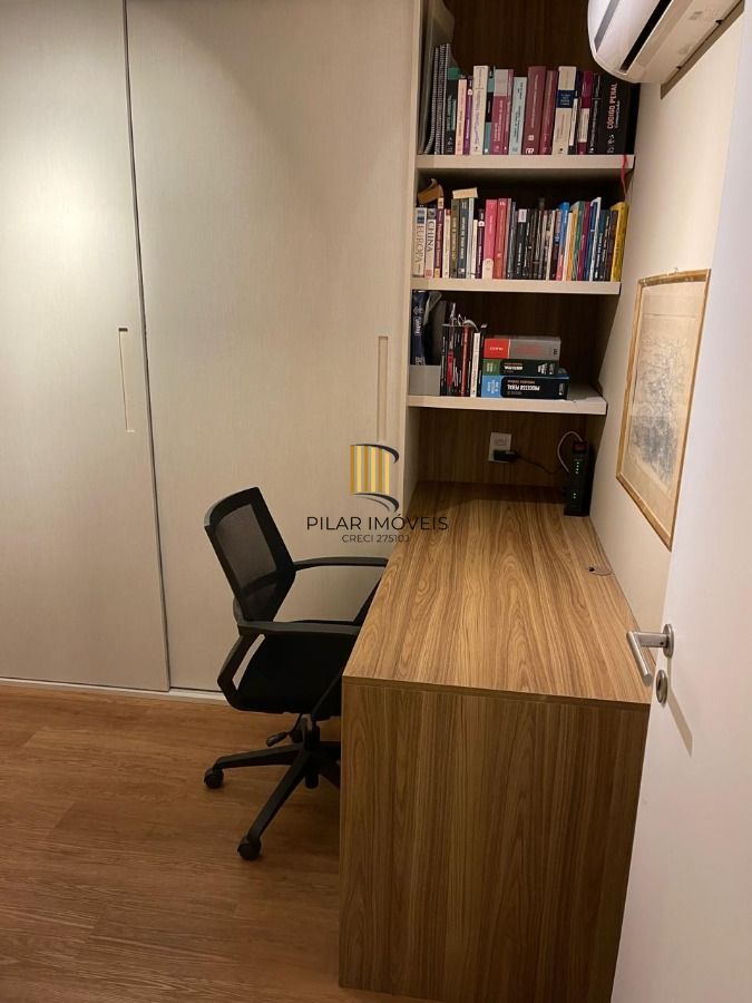 Apartamento 2 dormitórios no bairro Jardim Carvalho