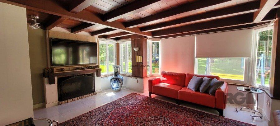 Venda Casa maravilhosa em terreno de 8.125m² com acesso ao Rio Guaiba,  na Estrada Retiro da Ponta Grossa - Porto Alegre