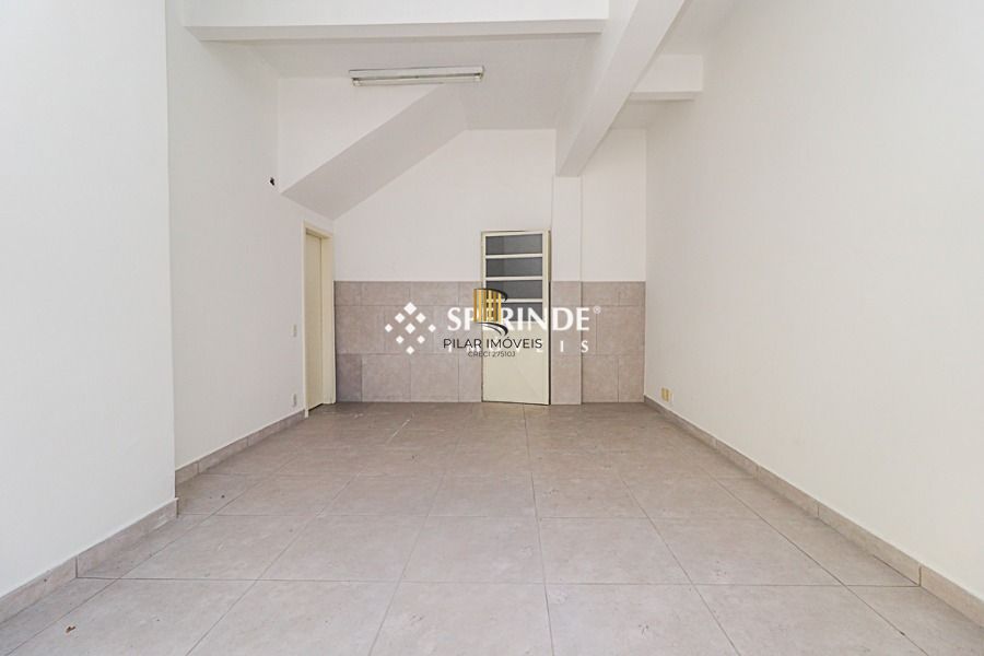  VENDA Loja na Rua Alberto Bins, Próximo a elevada,   com área privativa de 31,19 m².