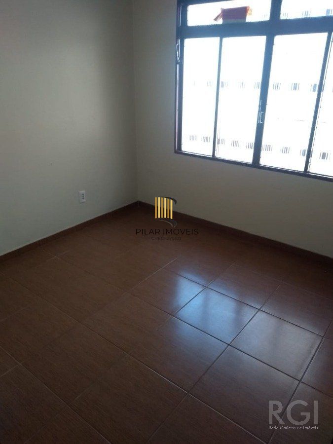 Casa para Venda - 140m², 3 dormitórios, 4 vagas - Santa Isabel