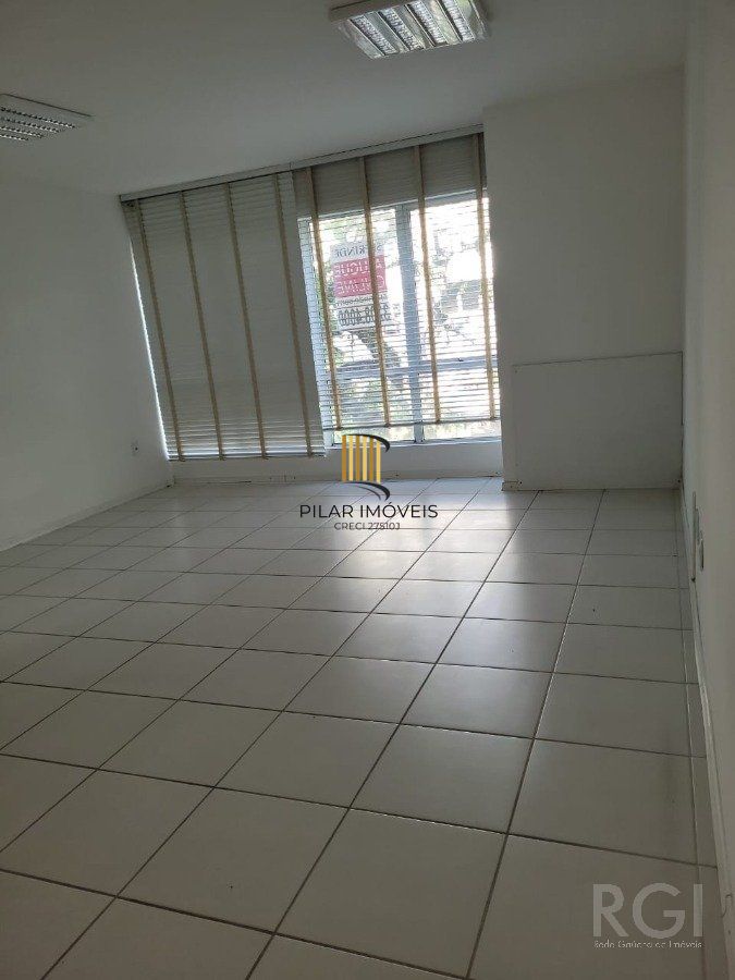 Conjunto/Sala para Venda - 33.86m², 0 dormitórios, Petrópolis