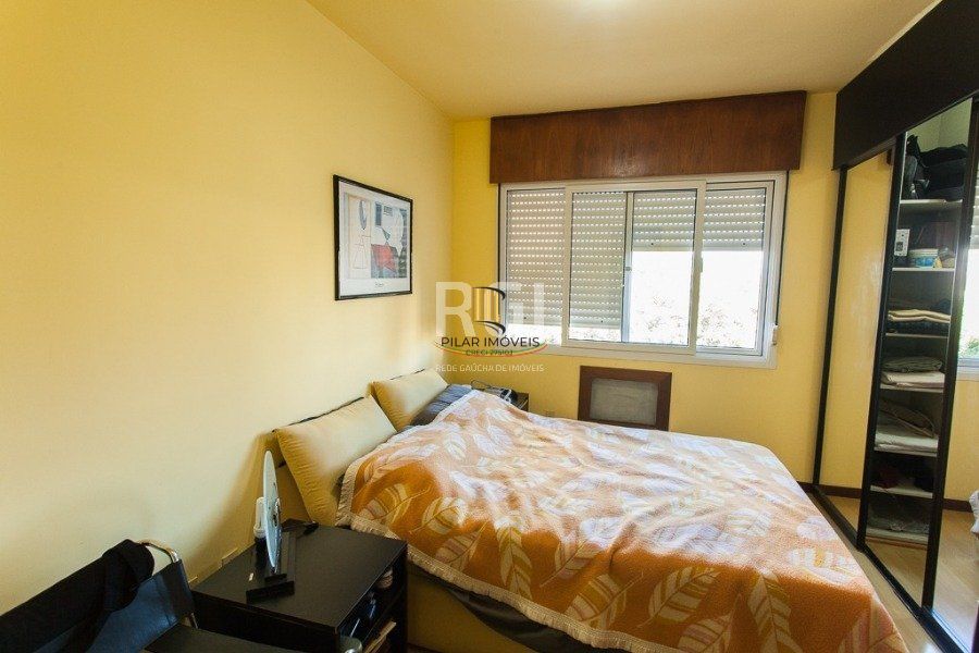 Apartamento para Venda - 122m², 3 dormitórios, 2 vagas - Petrópolis
