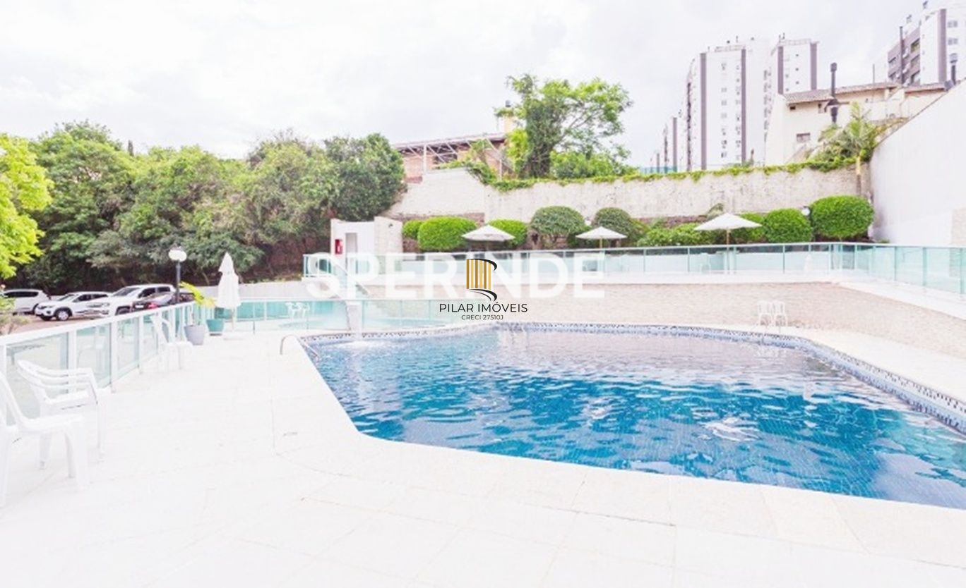 Ótimo apartamento de 02 dormitórios, área de serviço com banheiro auxiliar e 01 vaga de garagem no bairro Boa Vista