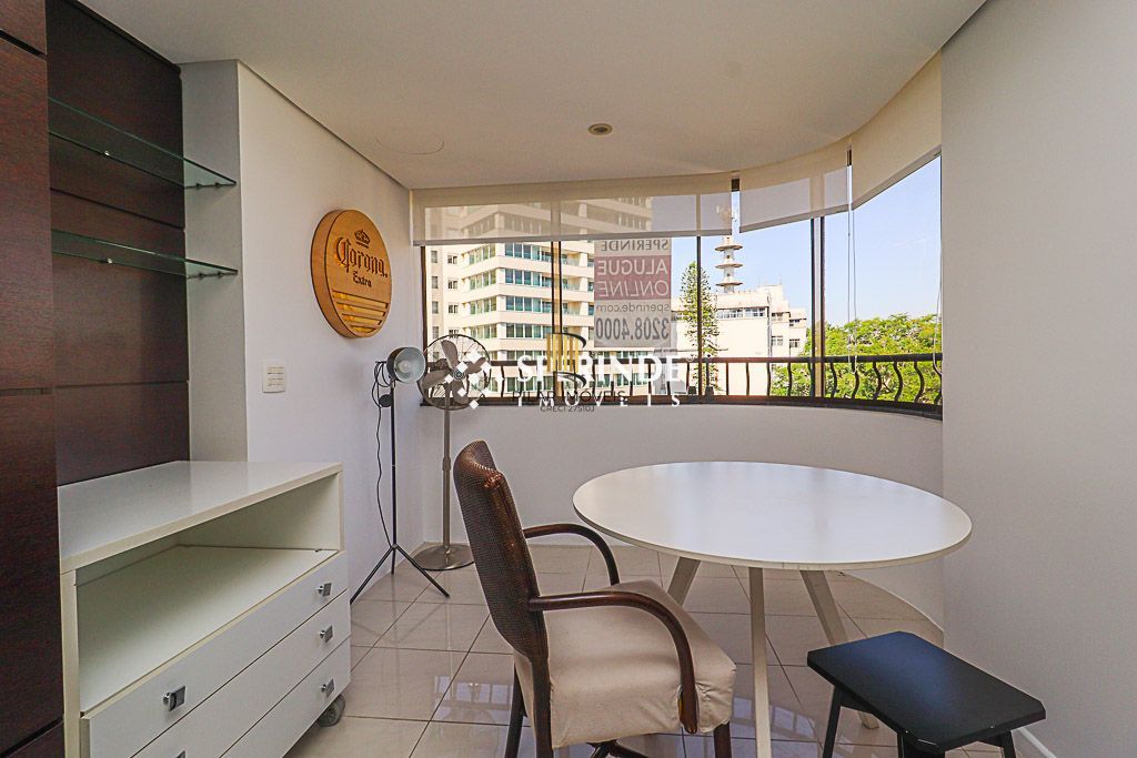 Apartamento de 1 dormitórios, 54,87 area privativa ,  e 1 vaga de garagem escriturada, no bairro Bela Vista em Porto Alegre