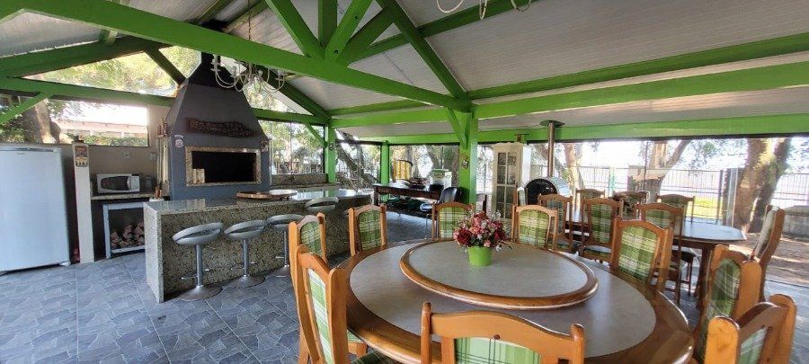 Venda Casa maravilhosa em terreno de 8.125m² com acesso ao Rio Guaiba,  na Estrada Retiro da Ponta Grossa - Porto Alegre