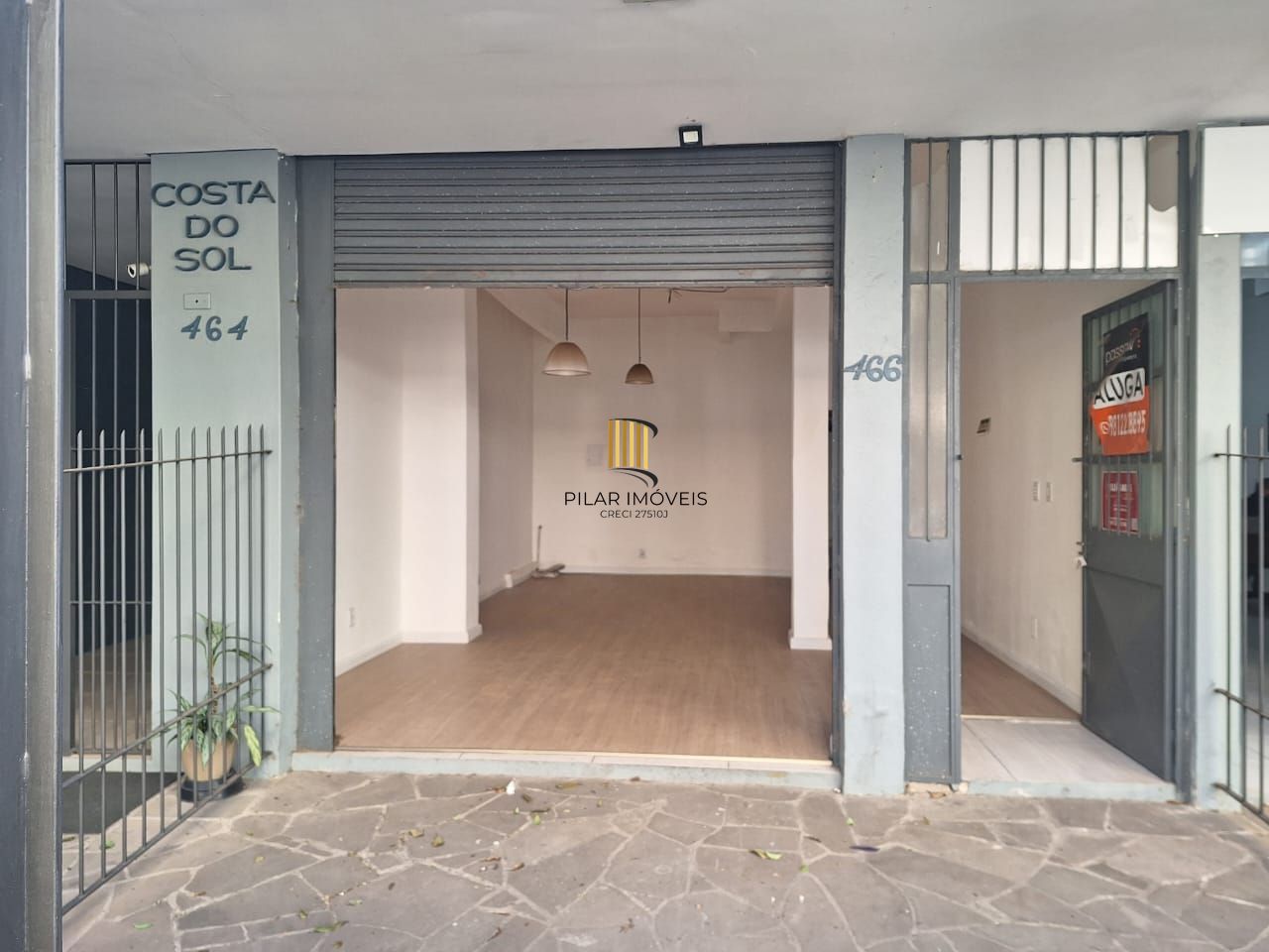 Excelente loja térreo na Rua Demétrio Ribeiro, Centro Historico, com 39,07 m2 de área privativa ,banheiro. R$190 mil - Pilar Imóveis
