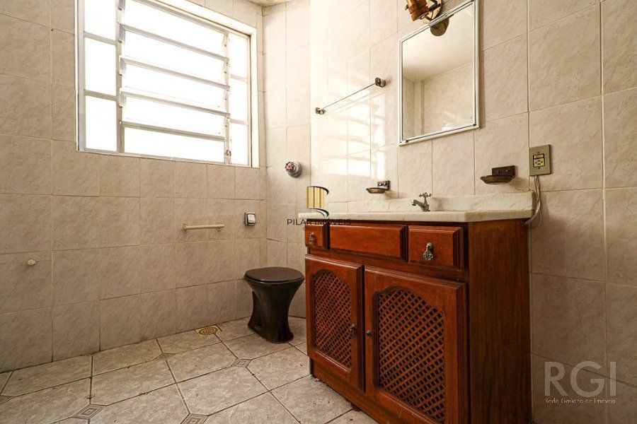 Apartamento para Venda - 79.48m², 3 dormitórios, Bom Fim