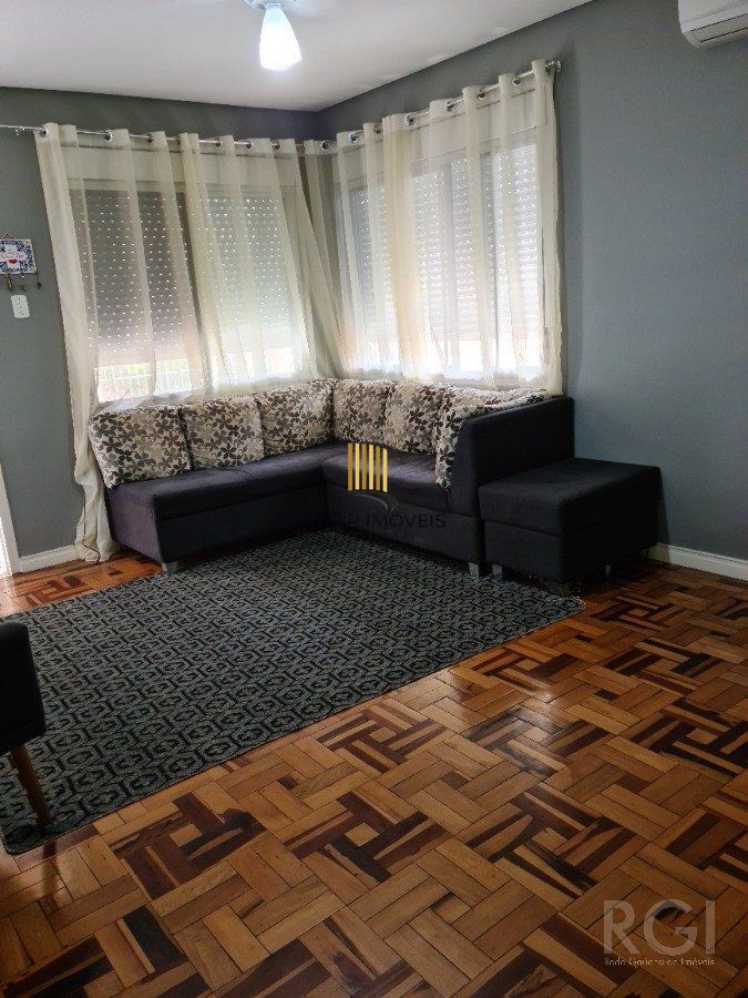 Casa para Venda - 169.98m², 3 dormitórios, 4 vagas - Coronel Aparício Borges - Pilar Imóveis