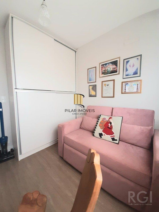 APARTAMENTO  VENDA de  2 dormitórios, suíte,  Medianeira,  1 vaga de garagem escriturada