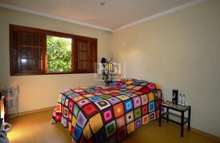 Casa para Venda - 200m², 3 dormitórios, sendo 3 suites, Jardim Botânico