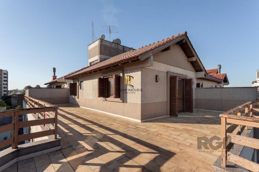 APARTAMENTO DUPLEX COM 279,62 M2 