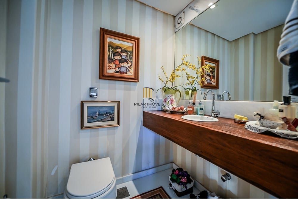 Lindo apto. de frente, no bairro Higienópolis, com 150,34 m2 de área privativa, semimobiliado