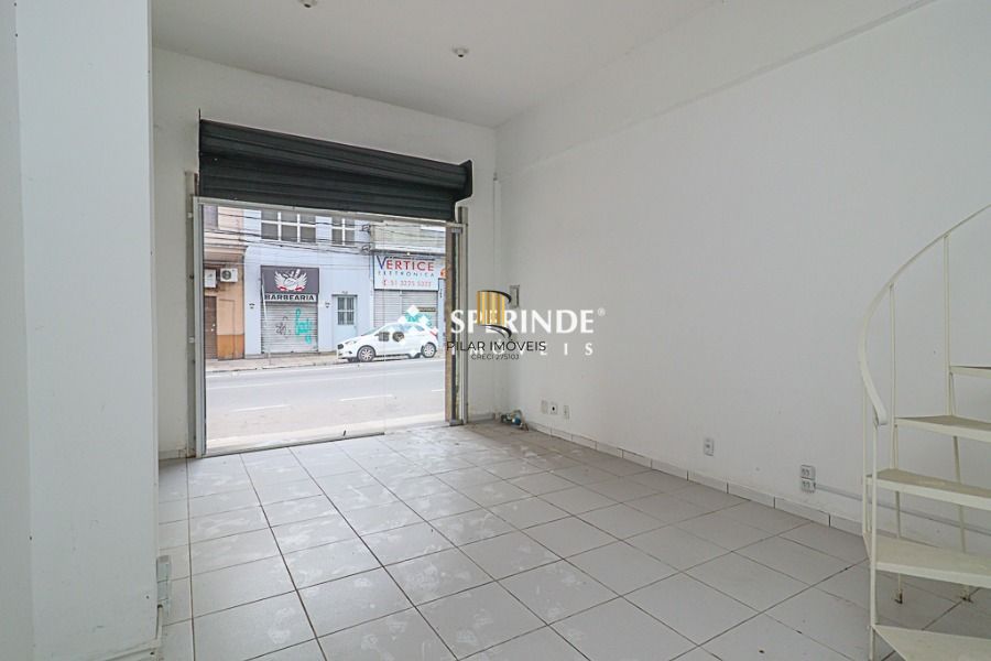  VENDA Loja na Rua Alberto Bins, Próximo a elevada,   com área privativa de 60,00 m²