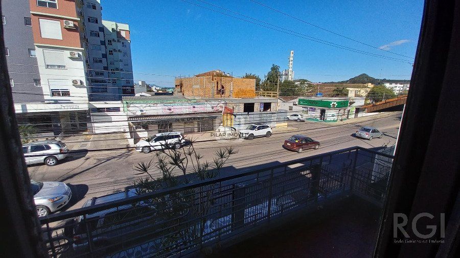 Casa para Venda - 389m², 4 dormitórios, sendo 1 suites, 3 vagas - Nossa Senhora das Dores