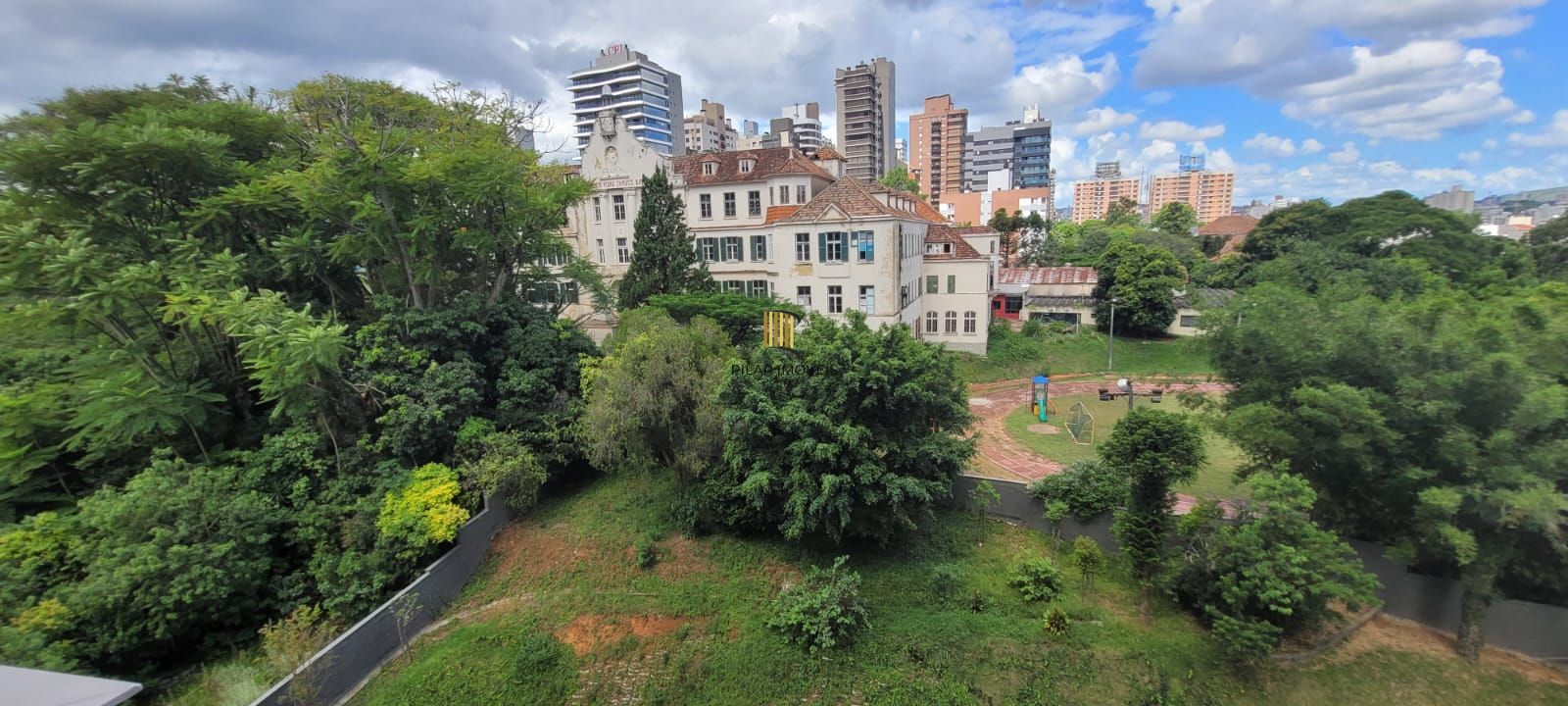 Apartamento para Venda, 3  suites, 3 vagas , 143.23m² privativos,  Lareira e Churrasqueira - INFRA COMPLETA  Rio Branco Porto Alegre RS