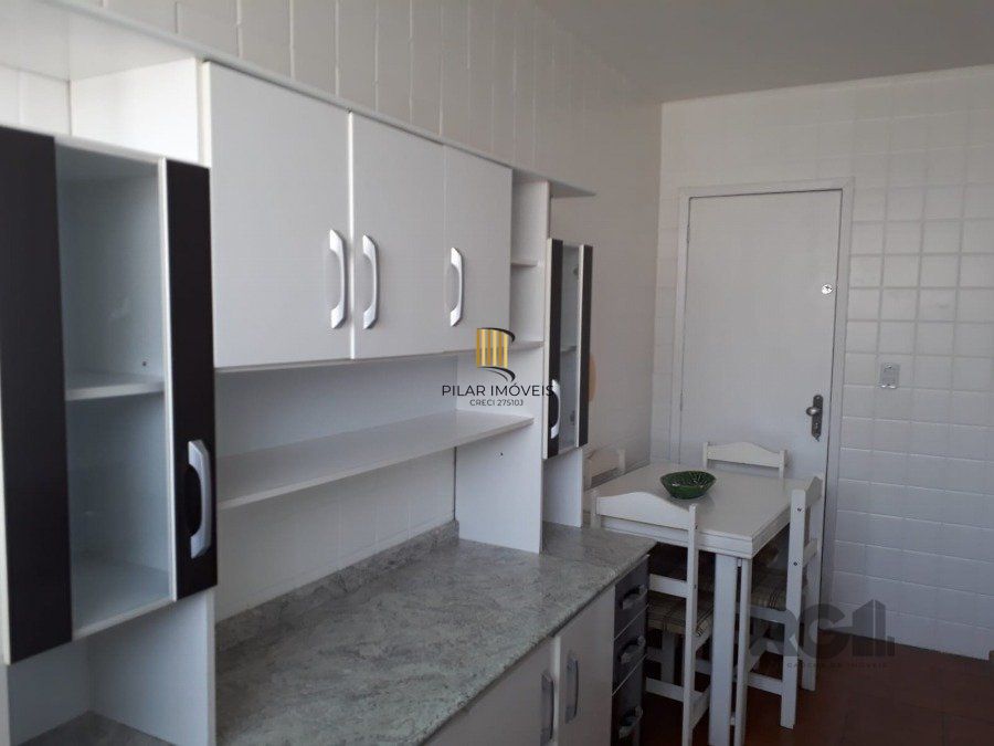 VENDA Ótimo apartamento, 70,40 m2, semi mobiliado, 2 dormitórios