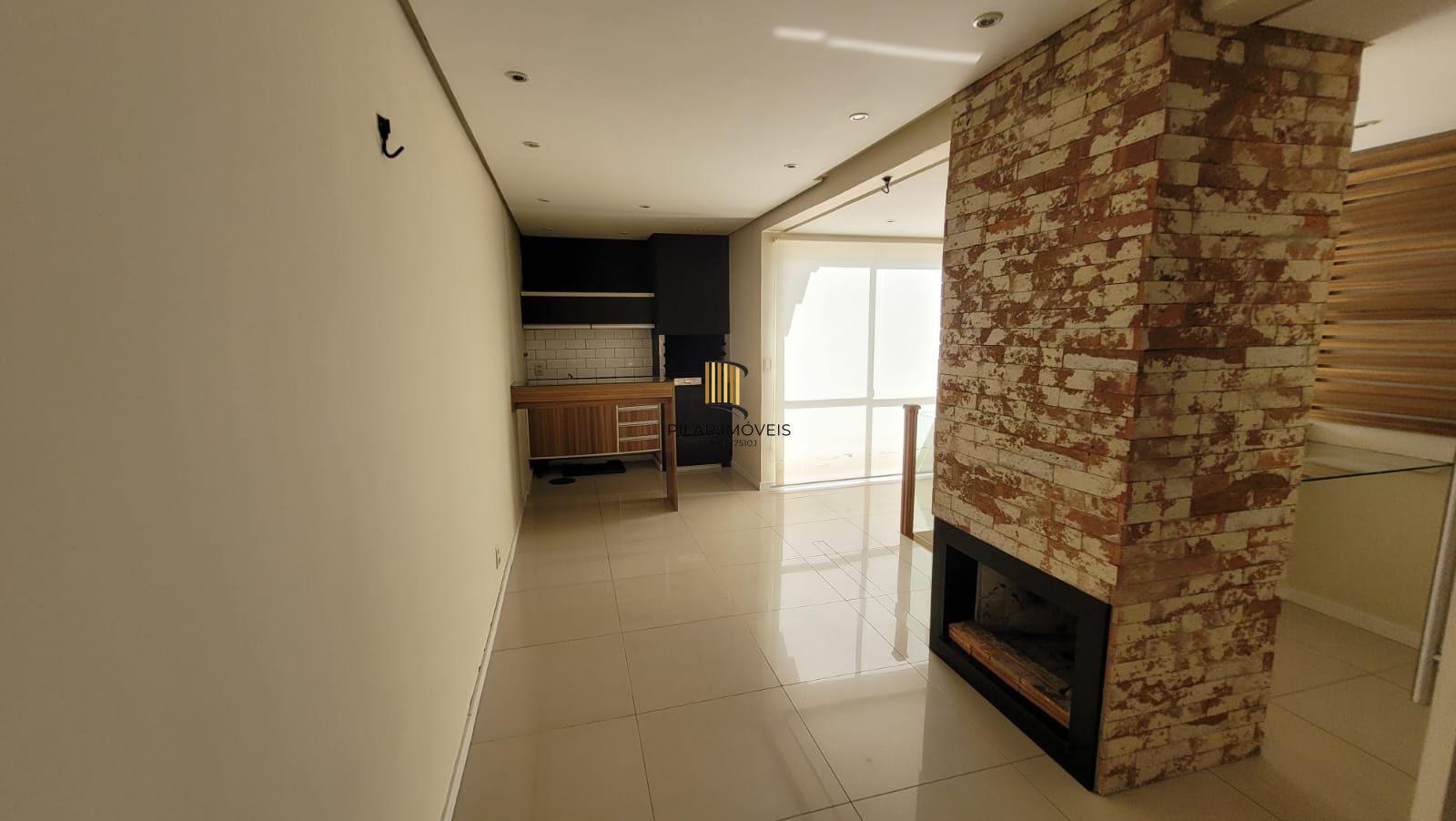 VENDA COBERTURA NO MONT SERRAT 2 DORM com 94m² privativos