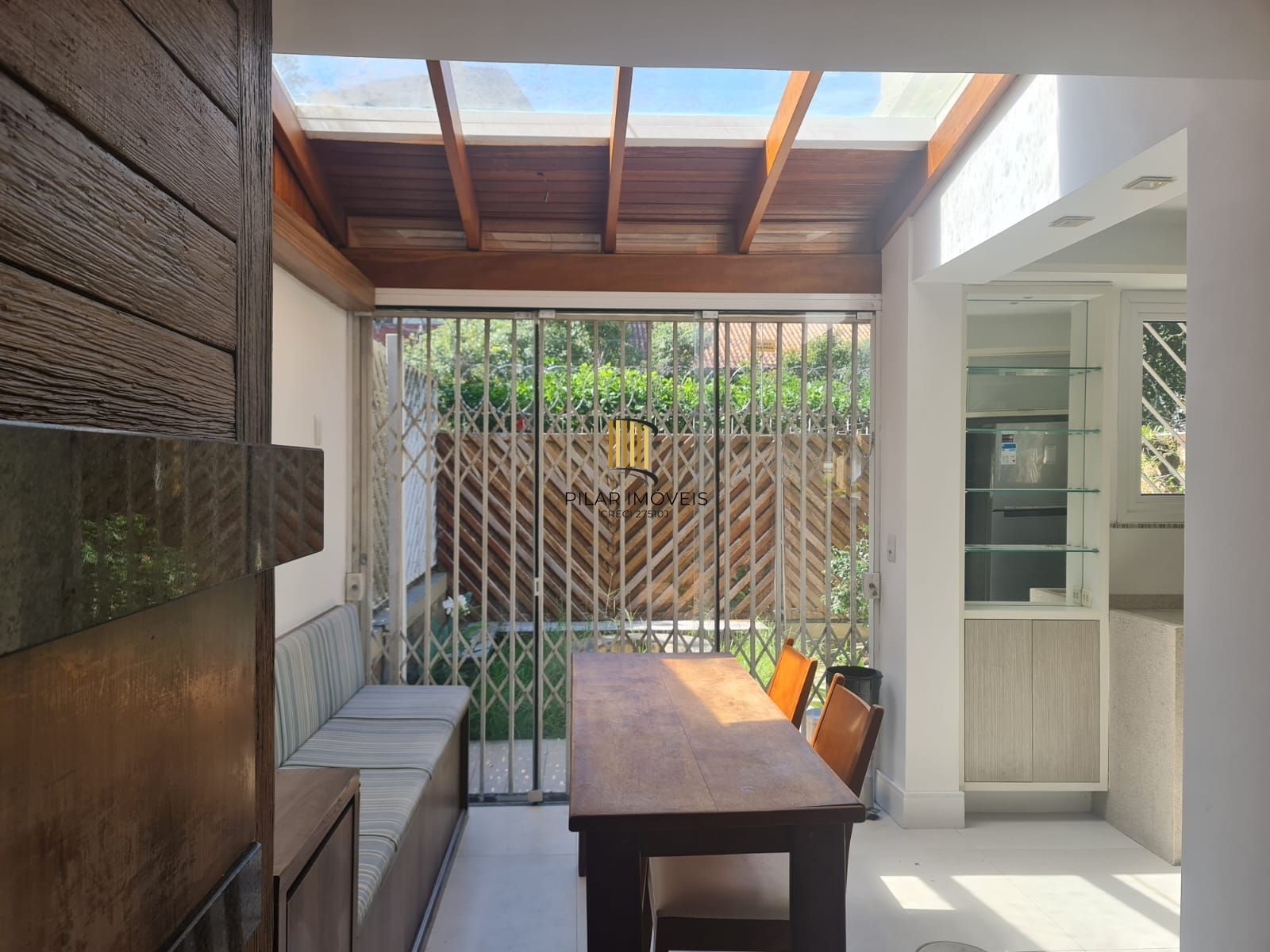 Casa em condominio no bairro Cristal