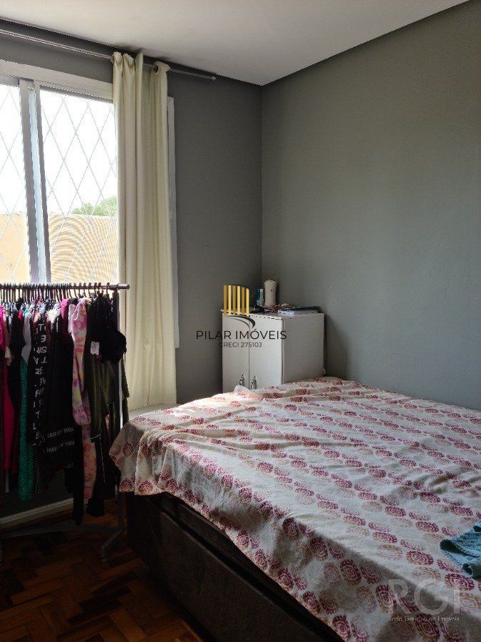 Casa para Venda - 169.98m², 3 dormitórios, 4 vagas - Coronel Aparício Borges