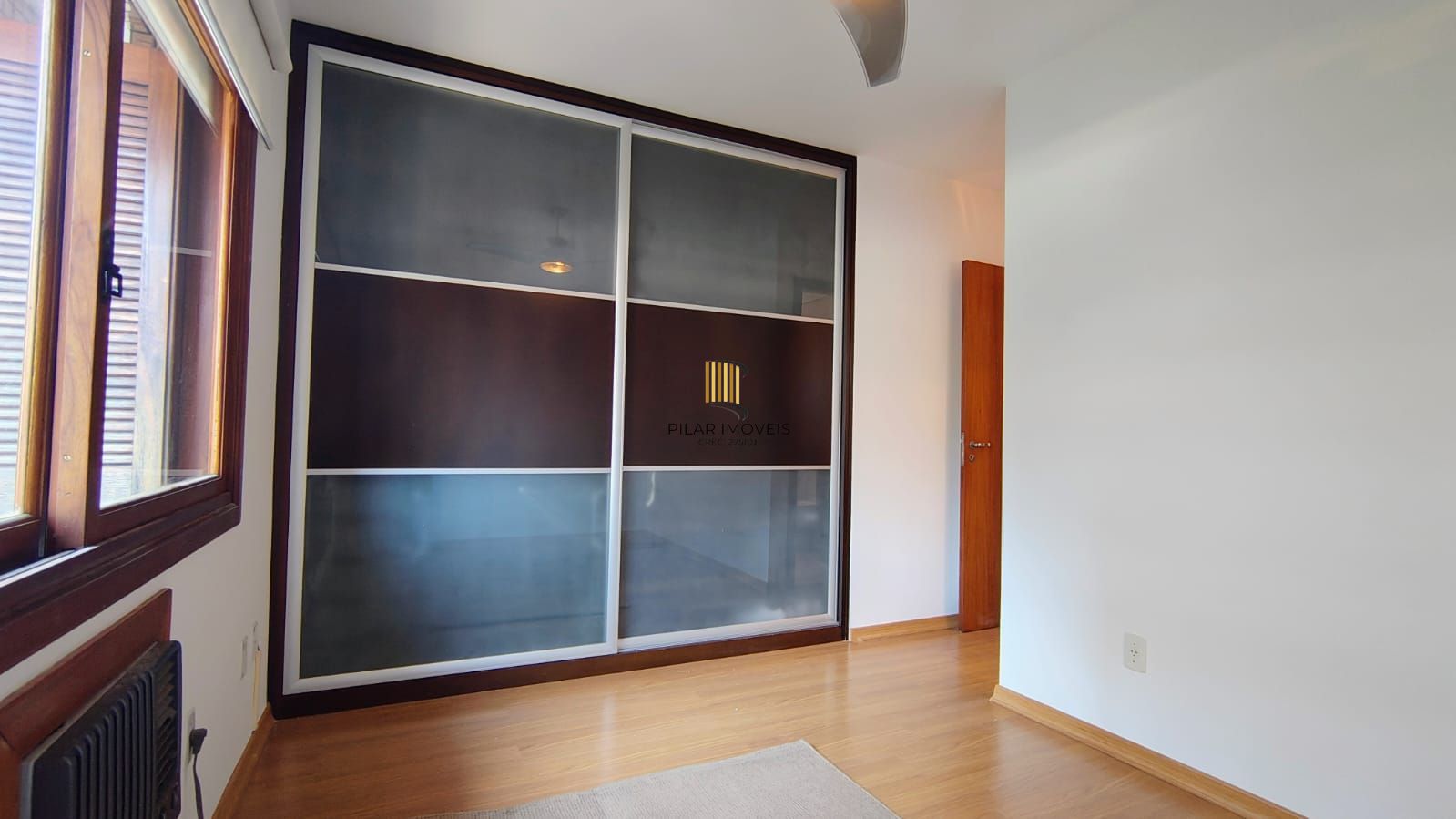 Apartamento Av Guaporé, 2 dormitórios, 2 vagas, churrasqueira