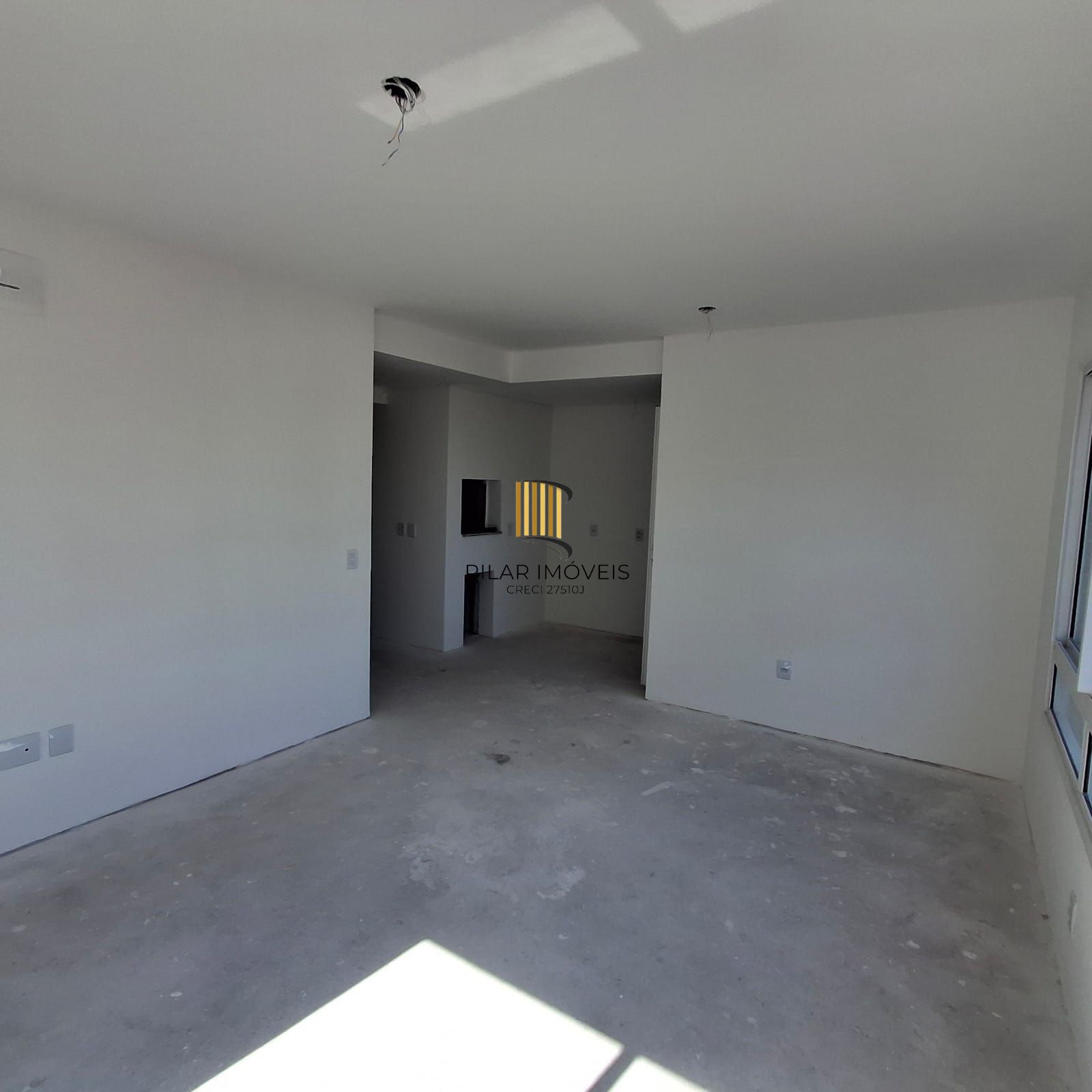 Apartamento para Venda - 69.96m², 2 dormitórios, sendo 2 suites, 1 vaga - Moinhos de Vento