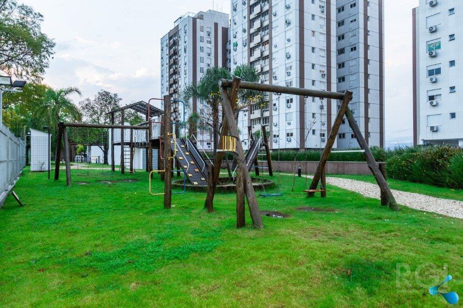 Apartamento com 1 dormitório Garagem e Elevador à venda na Boa Vista Porto Alegre RS